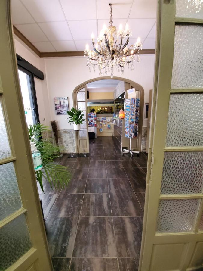 科尔贝特酒店 胡安莱潘 外观 照片
